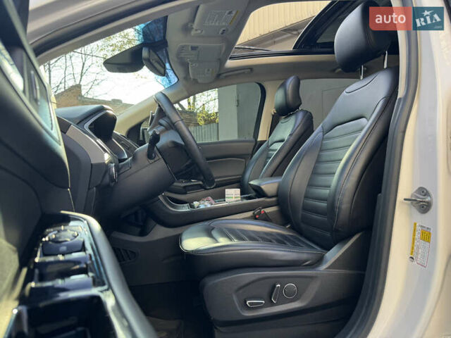 Форд Эдж, объемом двигателя 2 л и пробегом 67 тыс. км за 22500 $, фото 6 на Automoto.ua