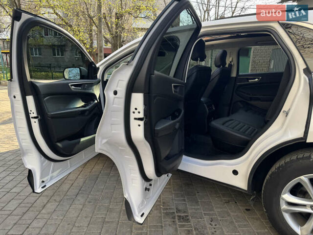 Форд Эдж, объемом двигателя 2 л и пробегом 67 тыс. км за 22500 $, фото 4 на Automoto.ua
