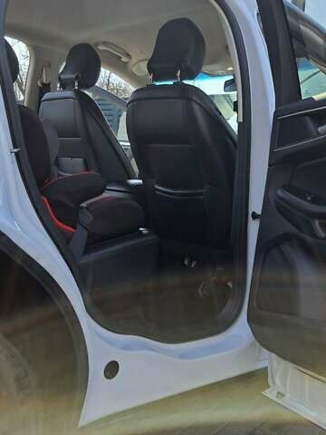 Форд Эдж, объемом двигателя 2 л и пробегом 129 тыс. км за 21100 $, фото 19 на Automoto.ua