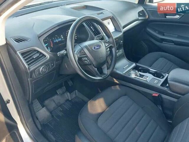 Форд Едж, об'ємом двигуна 2 л та пробігом 97 тис. км за 19200 $, фото 7 на Automoto.ua