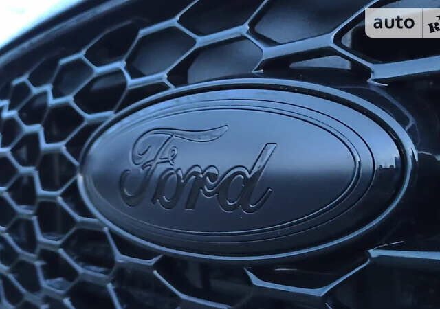 Форд Едж, об'ємом двигуна 2 л та пробігом 41 тис. км за 24700 $, фото 9 на Automoto.ua