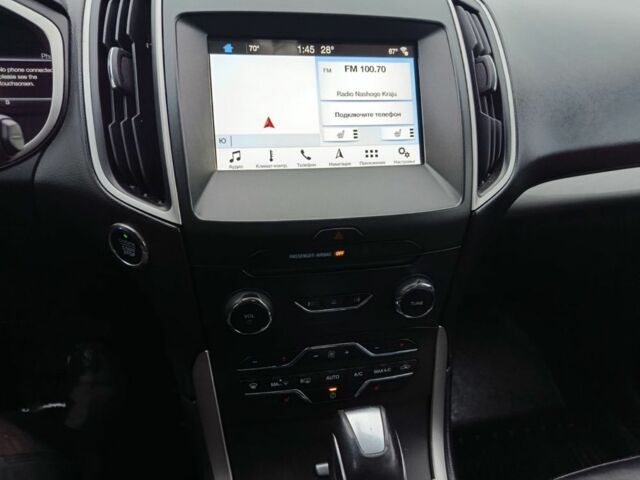 Сірий Форд Едж, об'ємом двигуна 3.5 л та пробігом 190 тис. км за 313 $, фото 15 на Automoto.ua