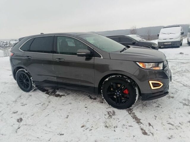 Сірий Форд Едж, об'ємом двигуна 3.5 л та пробігом 190 тис. км за 313 $, фото 19 на Automoto.ua