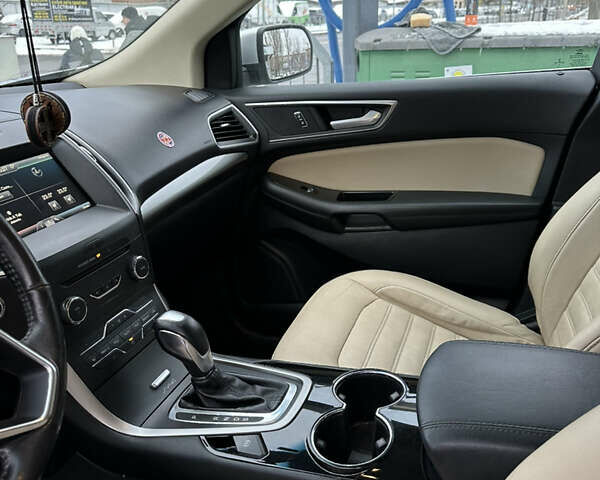 Сірий Форд Едж, об'ємом двигуна 3.5 л та пробігом 168 тис. км за 15500 $, фото 15 на Automoto.ua