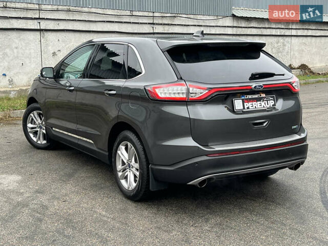 Сірий Форд Едж, об'ємом двигуна 2 л та пробігом 99 тис. км за 18999 $, фото 3 на Automoto.ua