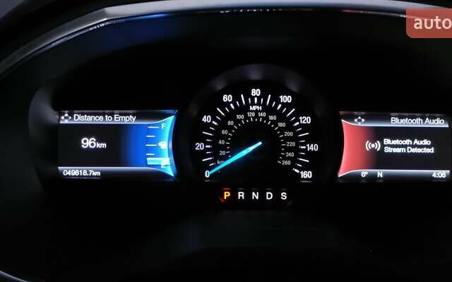 Сірий Форд Едж, об'ємом двигуна 2 л та пробігом 50 тис. км за 22000 $, фото 4 на Automoto.ua