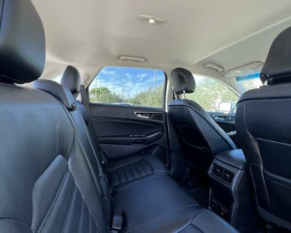 Серый Форд Эдж, объемом двигателя 2 л и пробегом 164 тыс. км за 15200 $, фото 9 на Automoto.ua