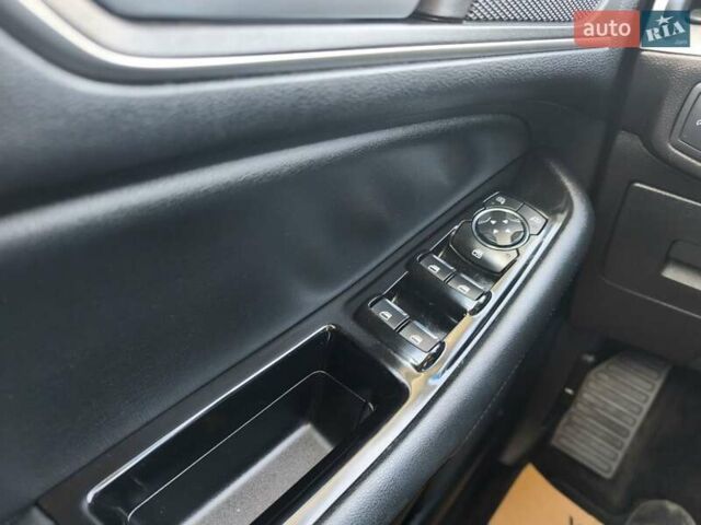 Серый Форд Эдж, объемом двигателя 2 л и пробегом 99 тыс. км за 14000 $, фото 16 на Automoto.ua