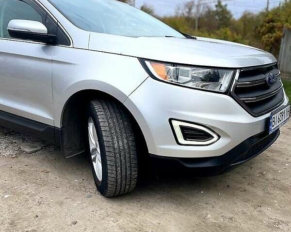 Сірий Форд Едж, об'ємом двигуна 2 л та пробігом 197 тис. км за 15100 $, фото 7 на Automoto.ua