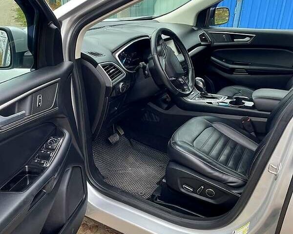 Сірий Форд Едж, об'ємом двигуна 2 л та пробігом 197 тис. км за 15100 $, фото 8 на Automoto.ua