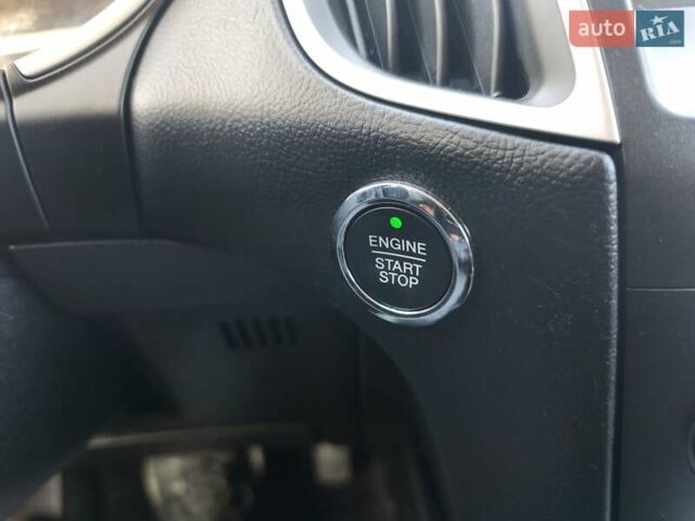 Серый Форд Эдж, объемом двигателя 2 л и пробегом 99 тыс. км за 14000 $, фото 19 на Automoto.ua