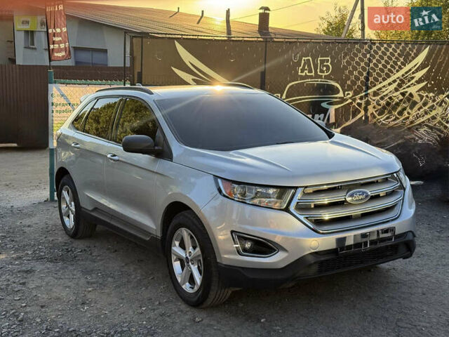 Сірий Форд Едж, об'ємом двигуна 2 л та пробігом 162 тис. км за 13150 $, фото 1 на Automoto.ua