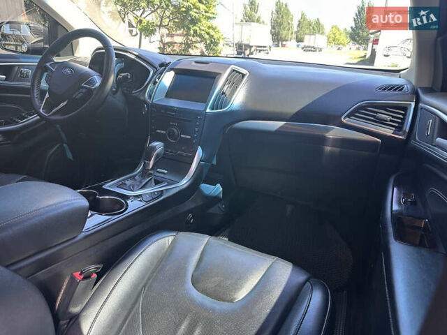 Серый Форд Эдж, объемом двигателя 2 л и пробегом 125 тыс. км за 18000 $, фото 10 на Automoto.ua