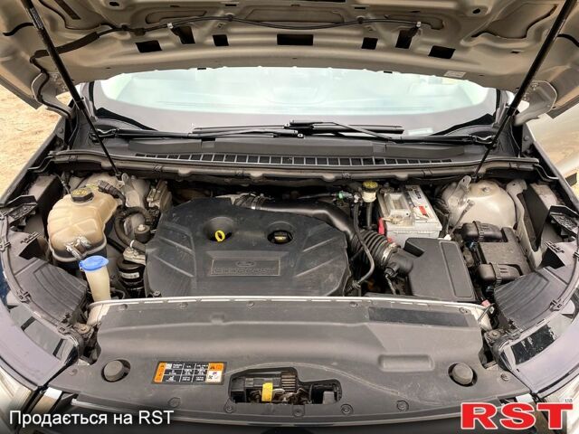 Сірий Форд Едж, об'ємом двигуна 2 л та пробігом 197 тис. км за 15100 $, фото 11 на Automoto.ua