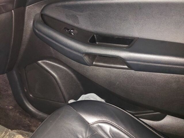 Сірий Форд Едж, об'ємом двигуна 2 л та пробігом 199 тис. км за 15000 $, фото 6 на Automoto.ua