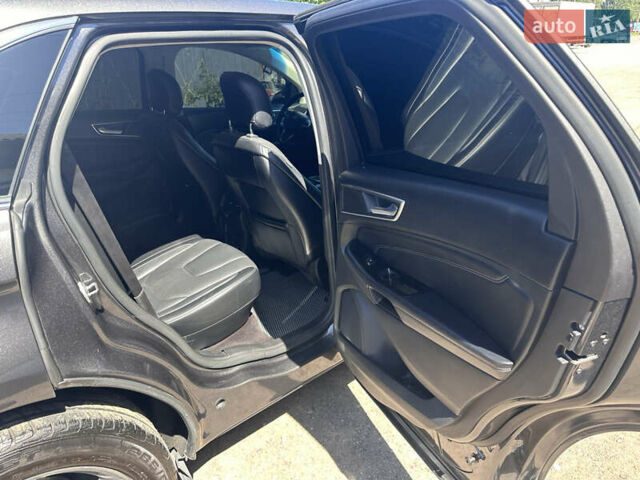 Серый Форд Эдж, объемом двигателя 2 л и пробегом 125 тыс. км за 18000 $, фото 12 на Automoto.ua