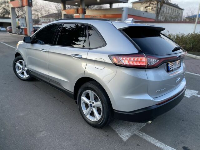 Сірий Форд Едж, об'ємом двигуна 2 л та пробігом 184 тис. км за 12700 $, фото 3 на Automoto.ua