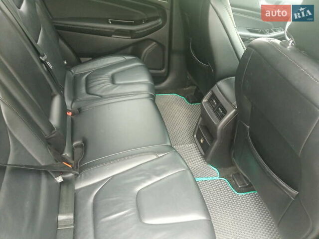 Серый Форд Эдж, объемом двигателя 2 л и пробегом 151 тыс. км за 17200 $, фото 14 на Automoto.ua