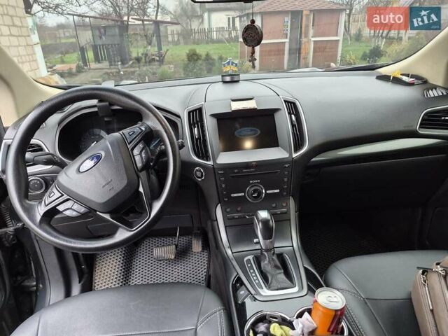 Серый Форд Эдж, объемом двигателя 2 л и пробегом 99 тыс. км за 15700 $, фото 8 на Automoto.ua