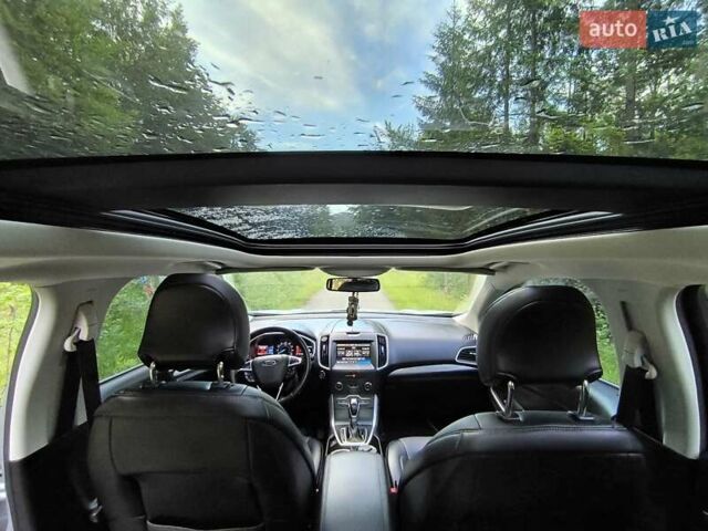 Серый Форд Эдж, объемом двигателя 2 л и пробегом 242 тыс. км за 13999 $, фото 16 на Automoto.ua