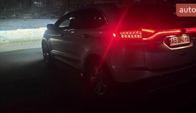 Сірий Форд Едж, об'ємом двигуна 3.5 л та пробігом 236 тис. км за 15150 $, фото 4 на Automoto.ua