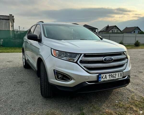 Серый Форд Эдж, объемом двигателя 3.5 л и пробегом 189 тыс. км за 13900 $, фото 6 на Automoto.ua