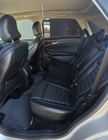 Сірий Форд Едж, об'ємом двигуна 3.5 л та пробігом 236 тис. км за 15150 $, фото 2 на Automoto.ua