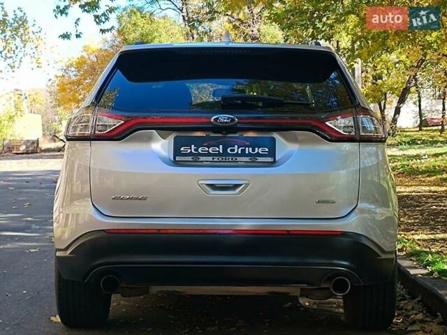 Сірий Форд Едж, об'ємом двигуна 2 л та пробігом 284 тис. км за 11999 $, фото 6 на Automoto.ua