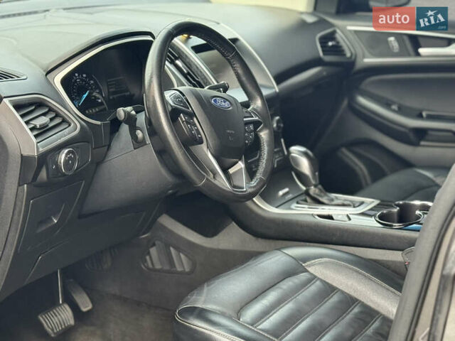 Серый Форд Эдж, объемом двигателя 3.5 л и пробегом 264 тыс. км за 11400 $, фото 4 на Automoto.ua