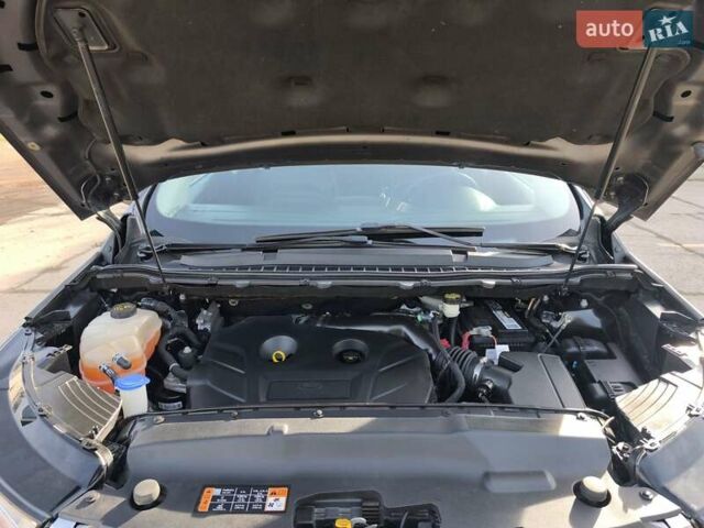 Серый Форд Эдж, объемом двигателя 2 л и пробегом 99 тыс. км за 14000 $, фото 62 на Automoto.ua