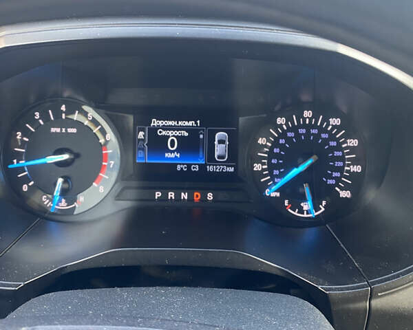 Сірий Форд Едж, об'ємом двигуна 2 л та пробігом 161 тис. км за 12600 $, фото 4 на Automoto.ua