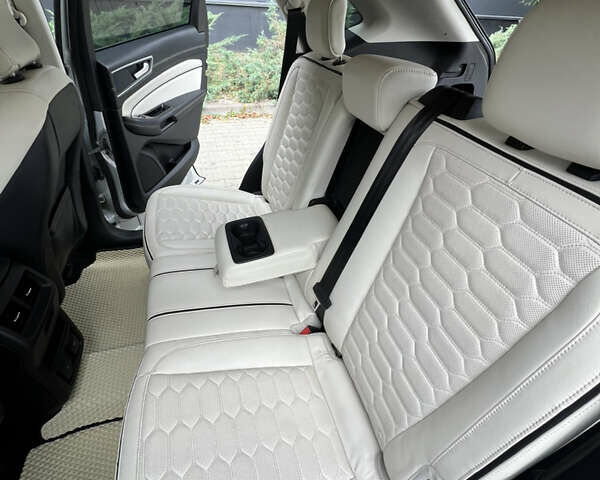 Сірий Форд Едж, об'ємом двигуна 2 л та пробігом 146 тис. км за 15799 $, фото 53 на Automoto.ua