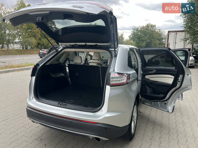Сірий Форд Едж, об'ємом двигуна 2 л та пробігом 146 тис. км за 15799 $, фото 48 на Automoto.ua