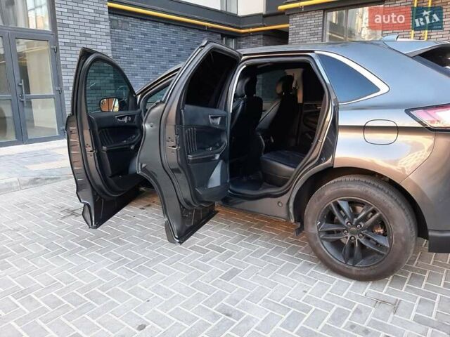 Форд Эдж 2015 в Житомире на Automoto.ua Серый Форд Эдж, объемом двигателя 2 л и пробегом 197 тыс. км за 14200 $, фото 6 на Automoto.ua
