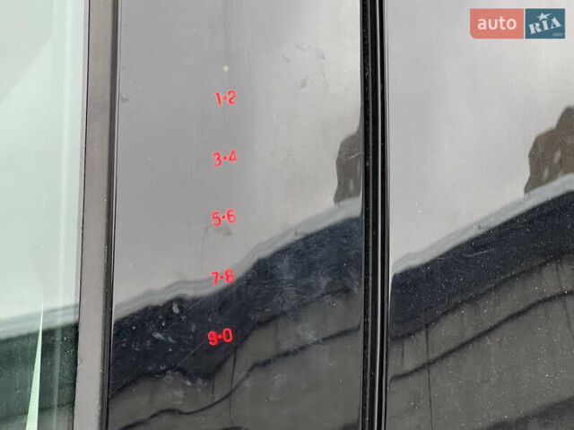 Сірий Форд Едж, об'ємом двигуна 2 л та пробігом 99 тис. км за 18999 $, фото 20 на Automoto.ua