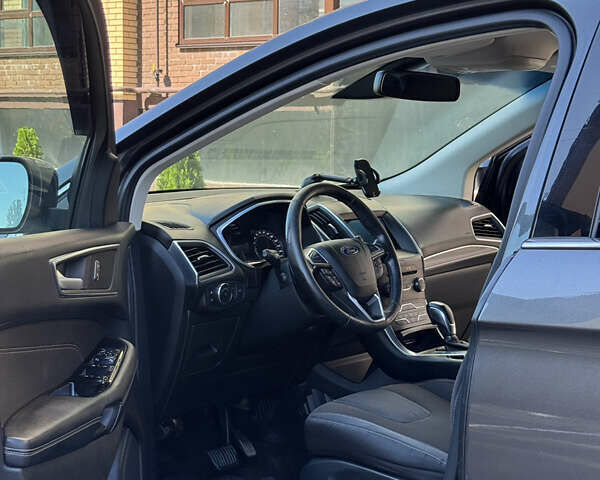Сірий Форд Едж, об'ємом двигуна 2 л та пробігом 148 тис. км за 21100 $, фото 7 на Automoto.ua