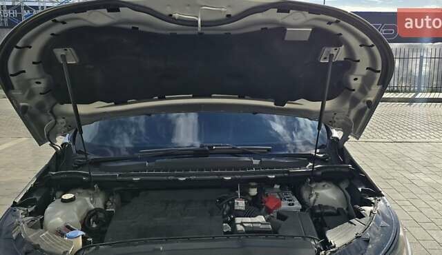 Сірий Форд Едж, об'ємом двигуна 3.5 л та пробігом 245 тис. км за 15500 $, фото 3 на Automoto.ua