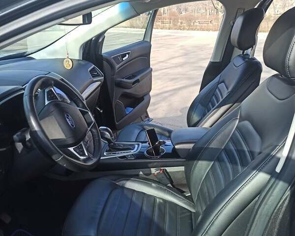 Серый Форд Эдж, объемом двигателя 2 л и пробегом 140 тыс. км за 19500 $, фото 17 на Automoto.ua