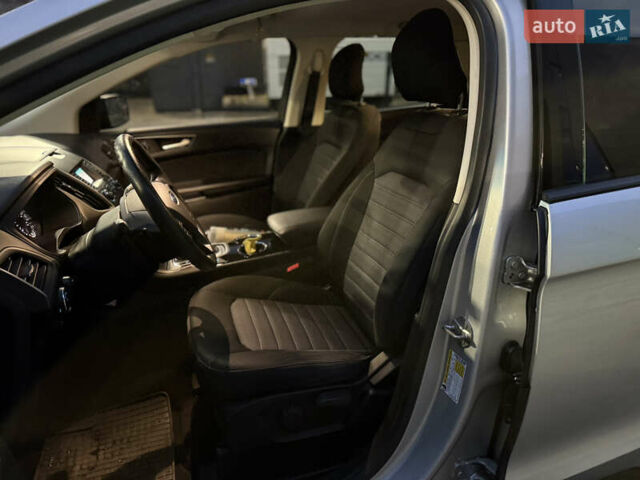 Сірий Форд Едж, об'ємом двигуна 2 л та пробігом 54 тис. км за 14800 $, фото 47 на Automoto.ua