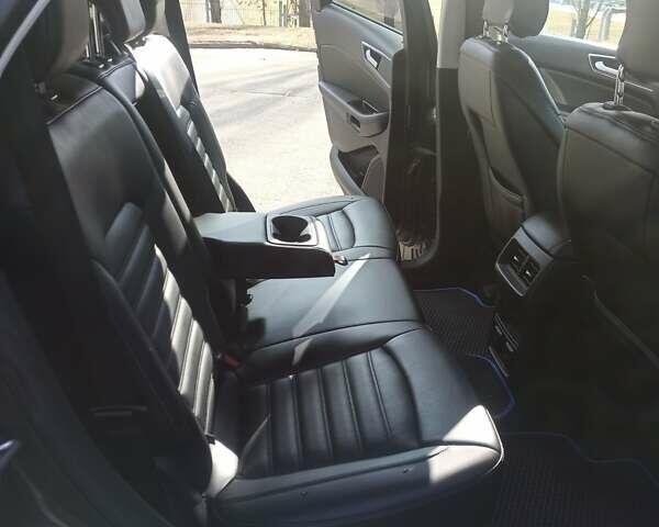 Серый Форд Эдж, объемом двигателя 2 л и пробегом 140 тыс. км за 19500 $, фото 14 на Automoto.ua