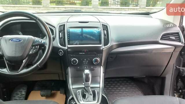 Сірий Форд Едж, об'ємом двигуна 2 л та пробігом 148 тис. км за 15800 $, фото 16 на Automoto.ua