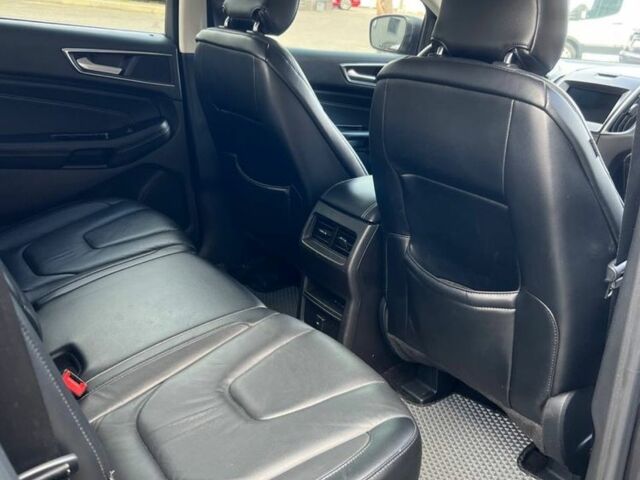 Серый Форд Эдж, объемом двигателя 3.5 л и пробегом 195 тыс. км за 14600 $, фото 11 на Automoto.ua