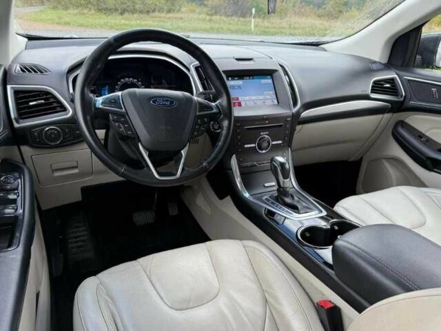 Сірий Форд Едж, об'ємом двигуна 2 л та пробігом 120 тис. км за 8500 $, фото 4 на Automoto.ua