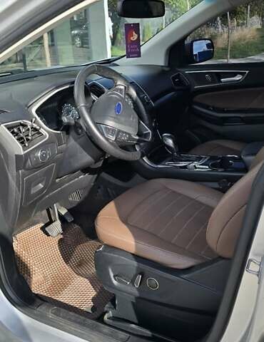 Сірий Форд Едж, об'ємом двигуна 3.5 л та пробігом 245 тис. км за 15500 $, фото 12 на Automoto.ua