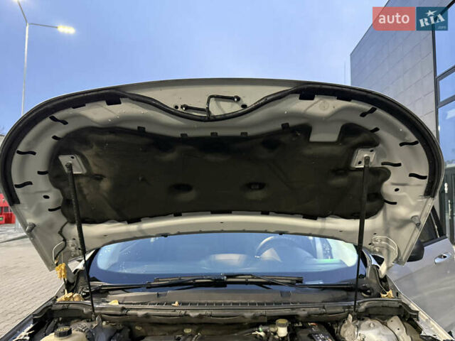 Сірий Форд Едж, об'ємом двигуна 2 л та пробігом 54 тис. км за 14800 $, фото 71 на Automoto.ua