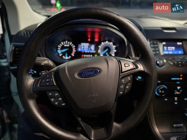 Сірий Форд Едж, об'ємом двигуна 2 л та пробігом 54 тис. км за 14800 $, фото 57 на Automoto.ua