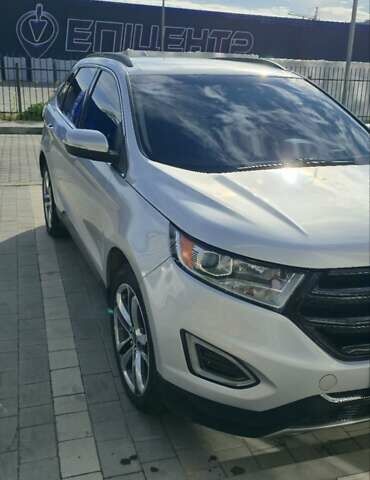 Сірий Форд Едж, об'ємом двигуна 3.5 л та пробігом 245 тис. км за 15500 $, фото 10 на Automoto.ua