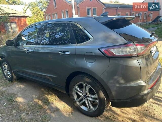 Серый Форд Эдж, объемом двигателя 2 л и пробегом 137 тыс. км за 15000 $, фото 4 на Automoto.ua