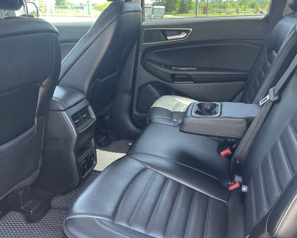 Серый Форд Эдж, объемом двигателя 2 л и пробегом 160 тыс. км за 19400 $, фото 15 на Automoto.ua