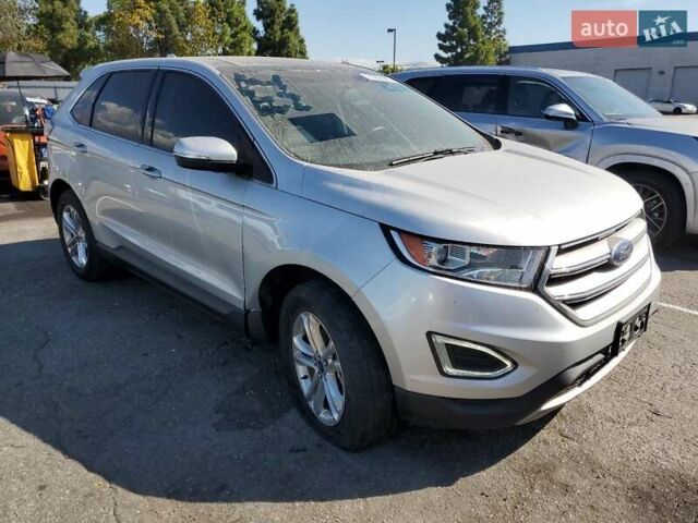 Сірий Форд Едж, об'ємом двигуна 2 л та пробігом 79 тис. км за 2000 $, фото 3 на Automoto.ua